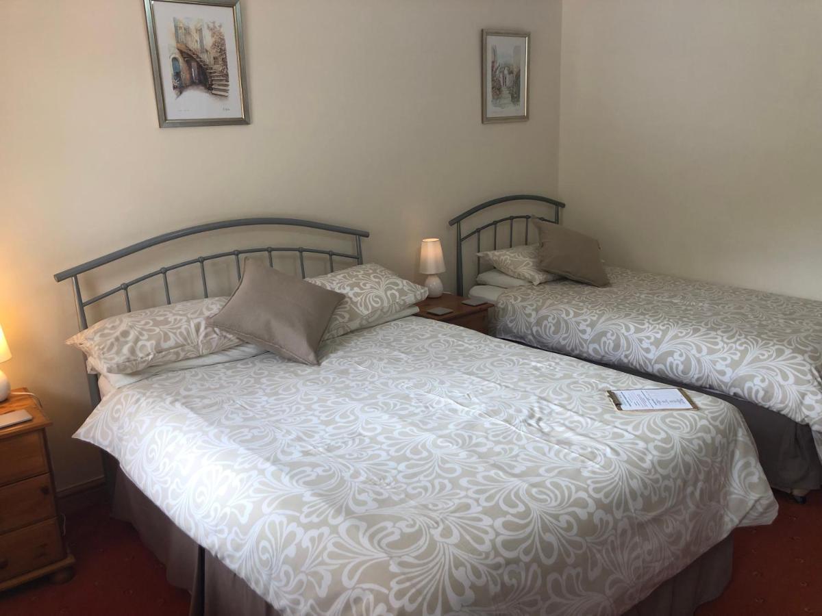 Bron Menai Guest House Caernarfon Buitenkant foto
