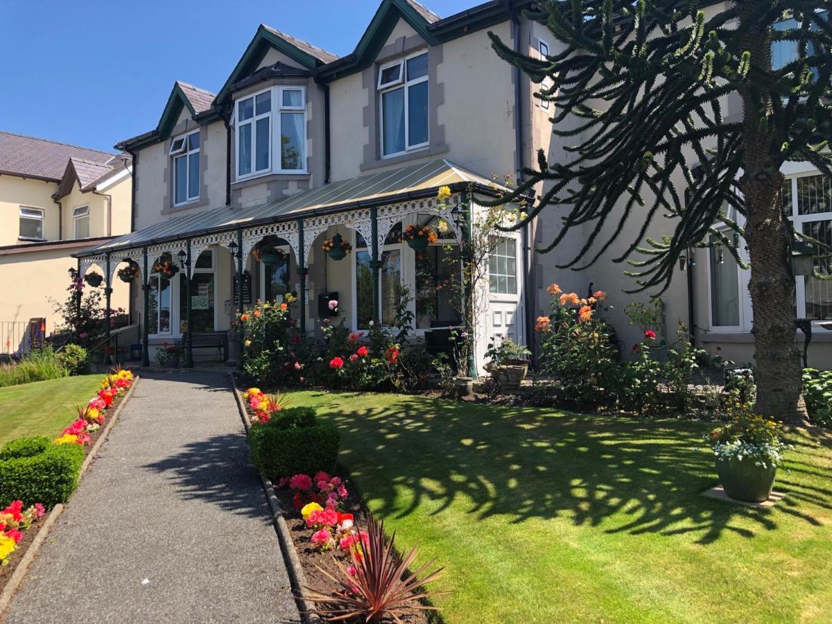 Bron Menai Guest House Caernarfon Buitenkant foto