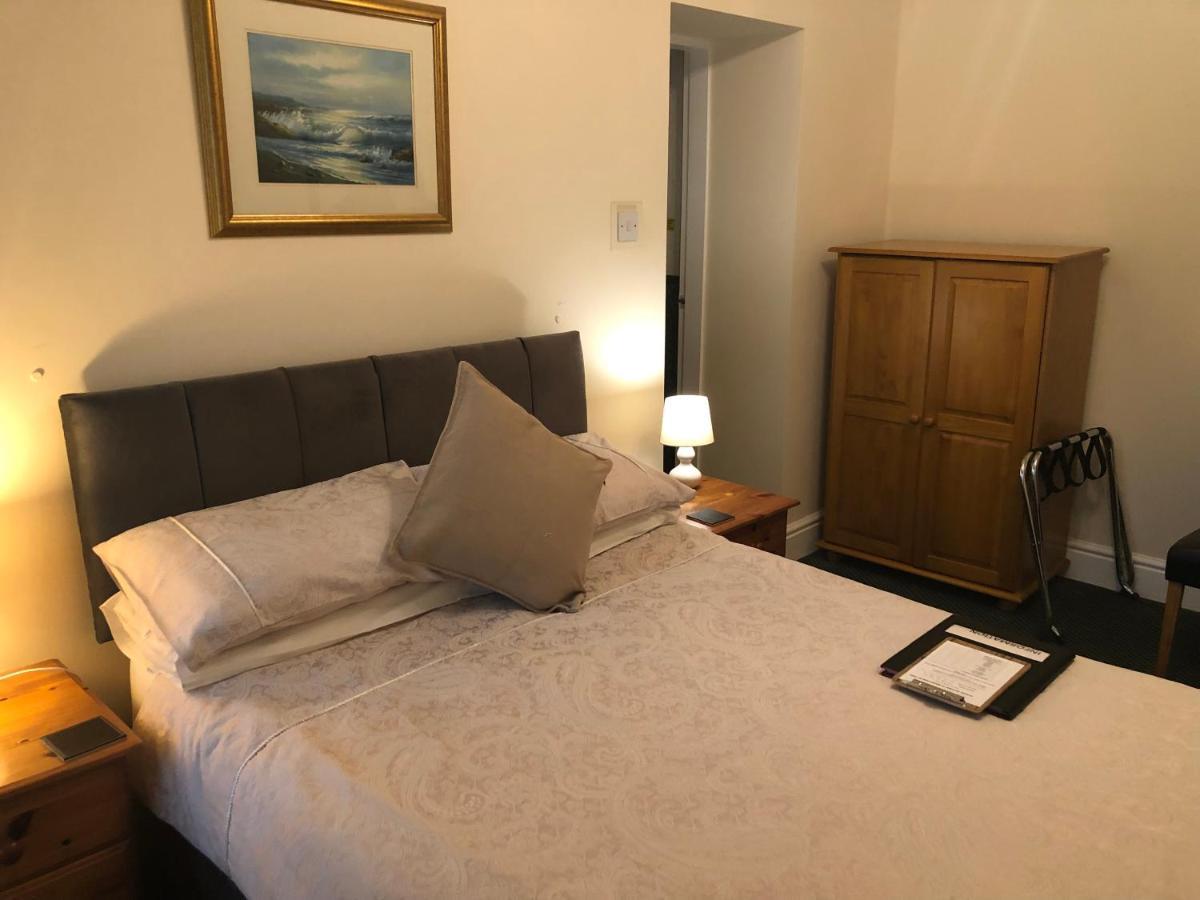 Bron Menai Guest House Caernarfon Buitenkant foto