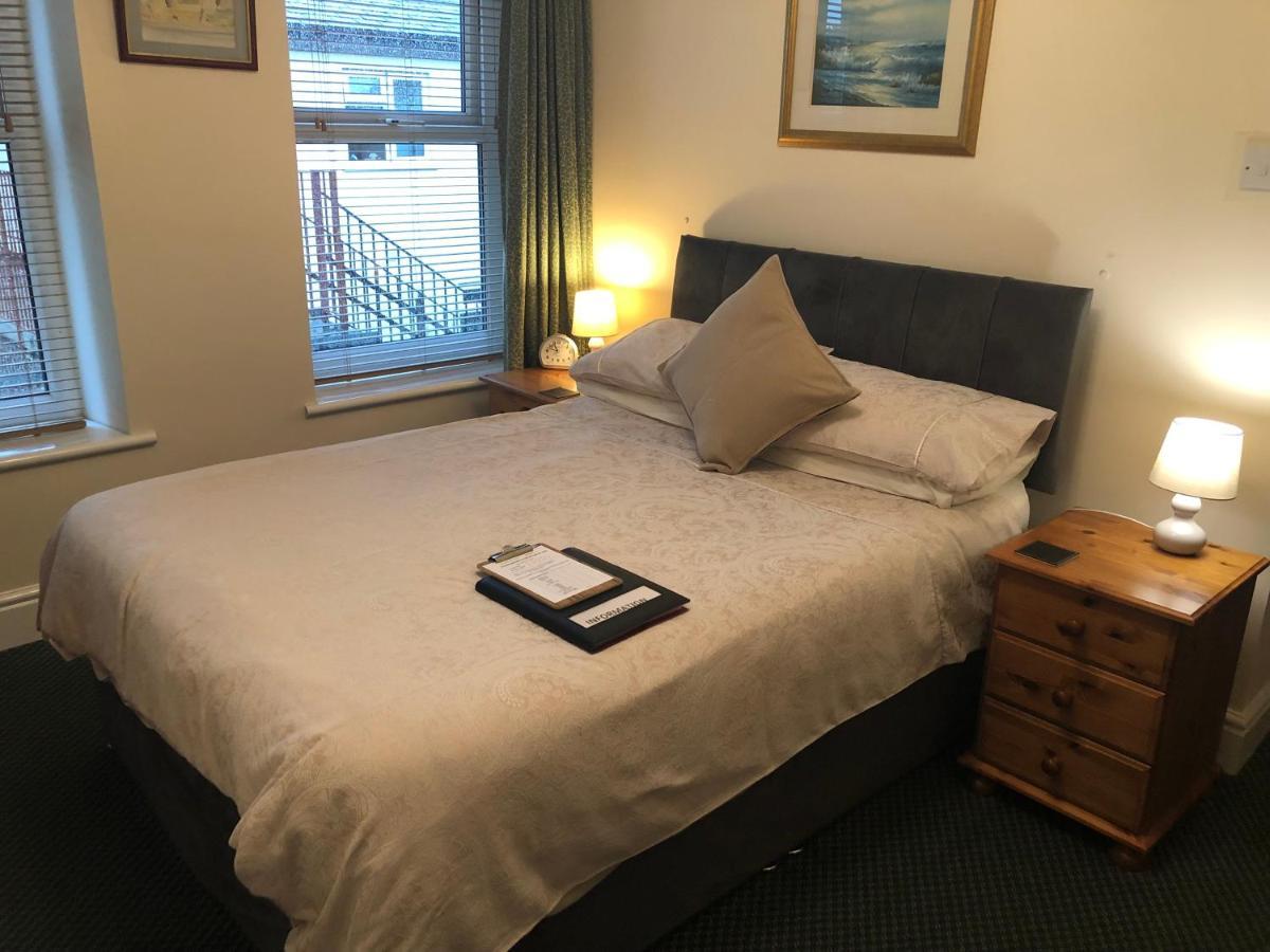 Bron Menai Guest House Caernarfon Buitenkant foto