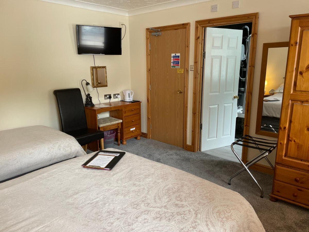 Bron Menai Guest House Caernarfon Buitenkant foto