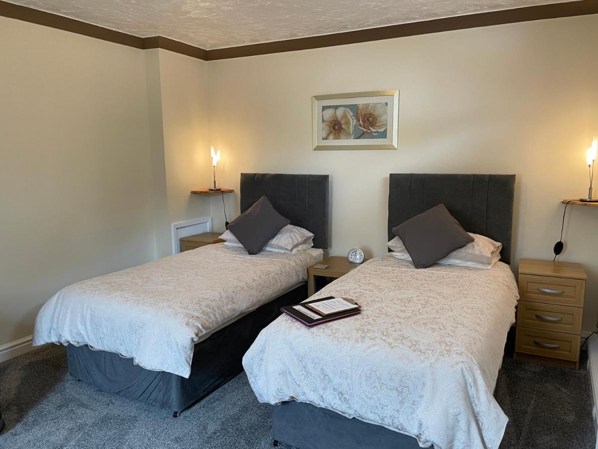 Bron Menai Guest House Caernarfon Buitenkant foto