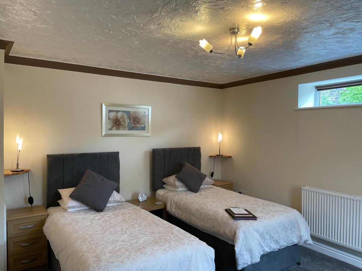 Bron Menai Guest House Caernarfon Buitenkant foto