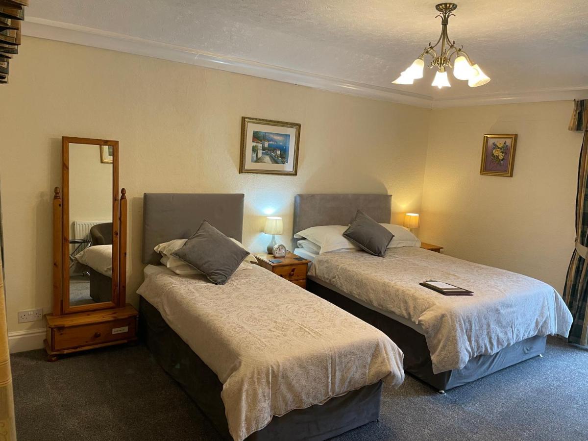 Bron Menai Guest House Caernarfon Buitenkant foto