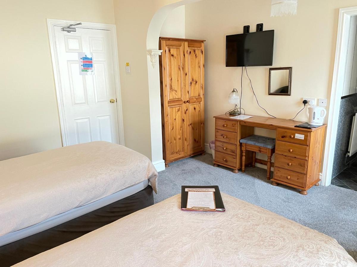 Bron Menai Guest House Caernarfon Buitenkant foto