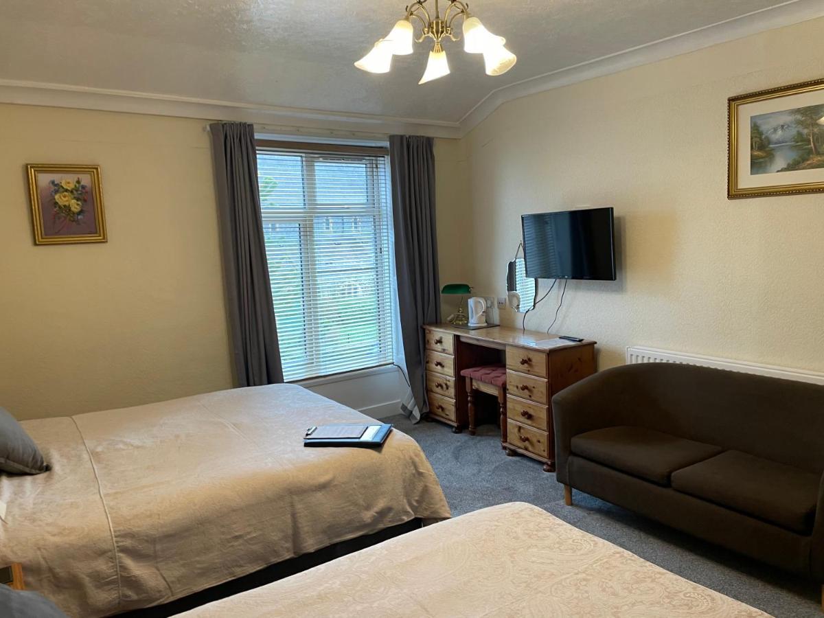Bron Menai Guest House Caernarfon Buitenkant foto