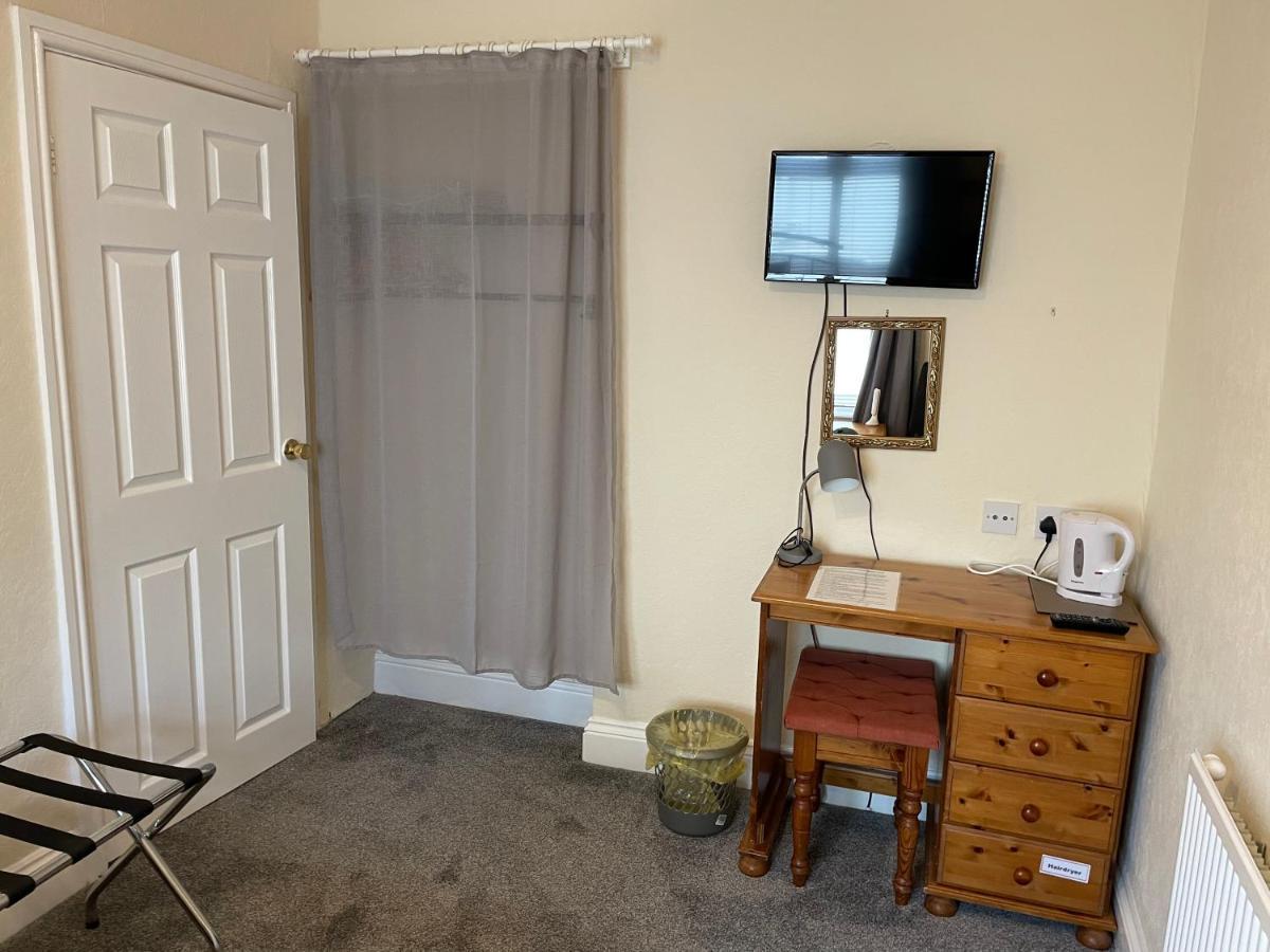 Bron Menai Guest House Caernarfon Buitenkant foto