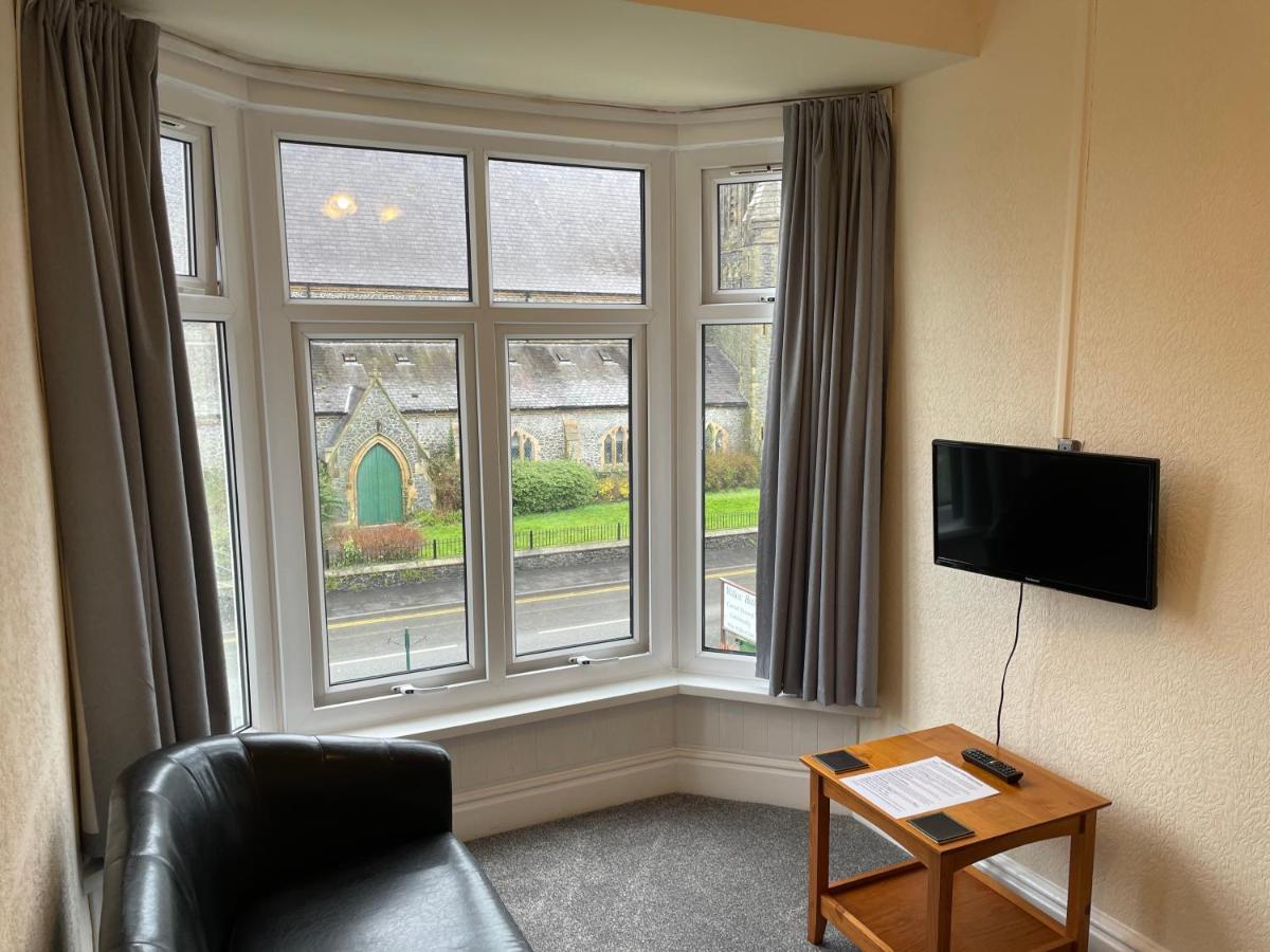 Bron Menai Guest House Caernarfon Buitenkant foto